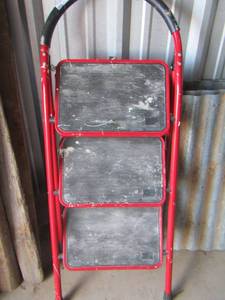 lot 71 image: red foldable step ladder
