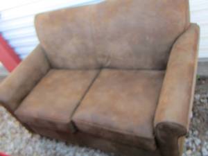 lot 12 image: Angie dark maple love seat good condition just needs a good vacuuming