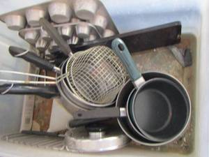 lot 111 image: Kitchen lot- pots pans and more