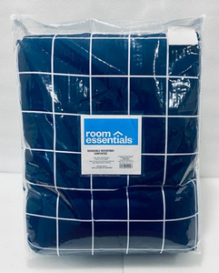 lot 187 image: New Room Essentials Reversible Microfiber TwinTwin Extra Long Comforter 66 W x 94 L in Blue