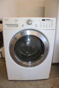 lot 32 image: LG Washing Machine Model 602KWMK03763