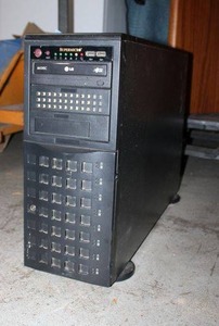 lot 18 image: LG SuperMicro Tower