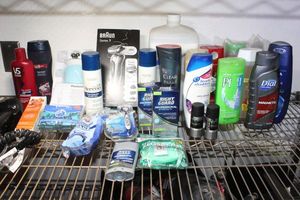 lot 61 image: Hygene Supplies, Deoderant, Shamoos, Soaps, Braun Electric Razor