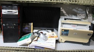 lot 119 image: Complete Computer System, Tower, Monitor and Printer and some software