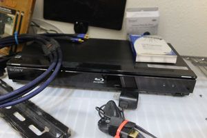 lot 130 image: Sanyo 50 inch TV, Sony blue ray Player, and much more, See photos