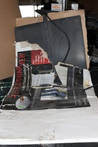 lot 196 image: Electric Super Foot Warmer Mat