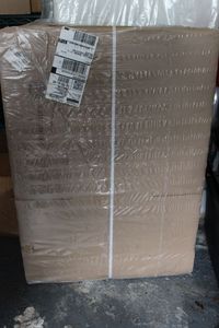 lot 205 image: Shipping Boxes, New 50 Total 20x14x10