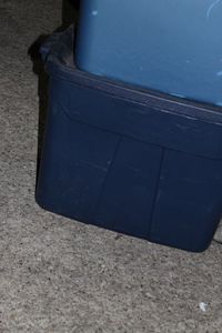lot 222 image: Totes, 1 Rubbermaid and 3 Sterlite