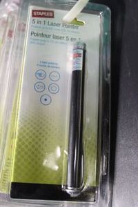 lot 81 image: Unused Laser Pointers 15 total