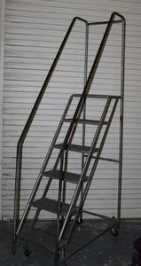 lot 3 image: Rolling Staircase for warehouse 87x41x18