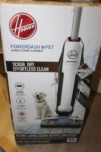 lot 76 image: Hoover Power Wash Pet Hard Floor Cleaner SIP