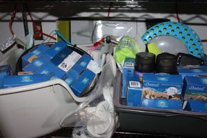 lot 106 image: Pet safe Auto Watering System with Filters, 2 Different Types of Litterboxes, Flea Carpet Spray, Cat Toys, Window Mount and Much more
