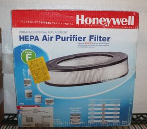 lot 124 image: Honey Well Type F Hepa Filter air Filter Quantity of Two (2)