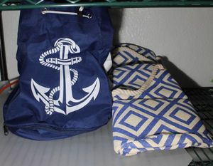 lot 131 image: NewUnusedDay at the Pool CoolerWet Bag and 2 Matching Seasonal Bags with Wet Liners