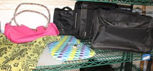 lot 132 image: NewUnused weekend Get a Way, Black 3-Piece Luggage Set, (Suitcase, Duffle Bag and CosmeticShave Bag) Pink wet Bag with Pockest for your phone, Cross Body Purse and Laptop Sleeve for 15 Computer or Tablet