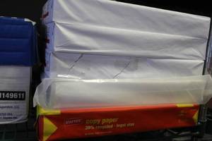 lot 251 image: CopyPrinter Paper 5 Reems 8.5x14