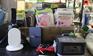 lot 204 image: Wireless file Hub External Battery google Charging Station and more