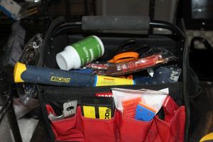 lot 233 image: Craftsman Bag and Contents