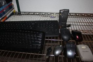 lot 339 image: Keyboards, Mouse, and Digital Video Camera