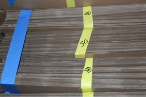 lot 324 image: Boxes, 3 Bundles 15.9.25x2-5
