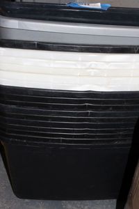 lot 560 image: Totes with Lids - 18 Gallon Quantity of 18
