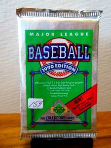lot 159 image: 1990 Upper Deck Baseball Cards Wax Pack 15 CARDS - KEN GRIFFEY JR CHASE