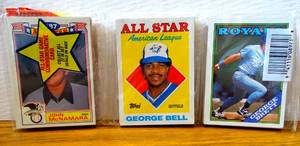 lot 176 image: 1988 Topps Baseball Rack Pack (42 cards) SEALED