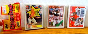 lot 177 image: 1988 Topps Baseball Rack Pack (42 cards) SEALED