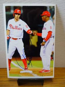 lot 88 image: MYSTERY AUTOGRAPH - PHILADELPHIA PHILLIES HAND SIGNED PHOTO