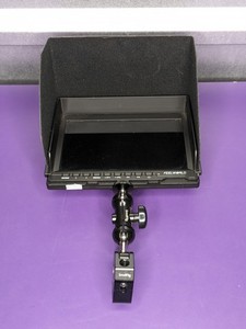 lot 2 image: Feelworld 7On-camera Field HD Monitor