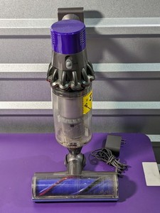 lot 67 image: Dyson Cyclone V10 Animal Cordless Vacuum Cleaner