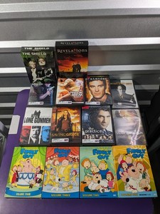 lot 80 image: DVD Movies Bundle