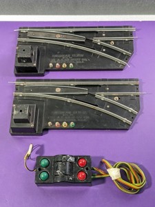 lot 90 image: Lot of 2 - American Flyer Turnouts w Control