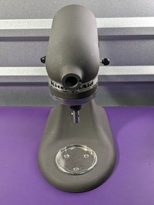 lot 91 image: KitchenAid Artisan 325W KSM150PSGR Mixer Only