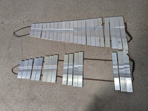lot 98 image: Saito Vibraphone Bars