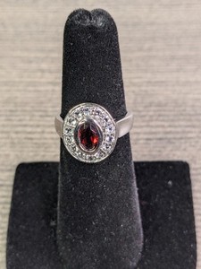 lot 106 image: Sterling Silver 925 GranetWhite Topaz Ring Size 5.5 - 3.8grams