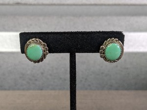 lot 111 image: Sterling Turquoise Earrings Native American - 4grams