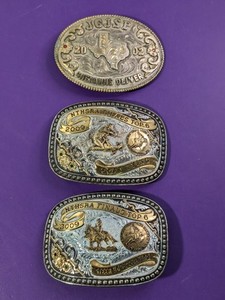 lot 143 image: Lot of 3 - RODEO Belt Buckles #143