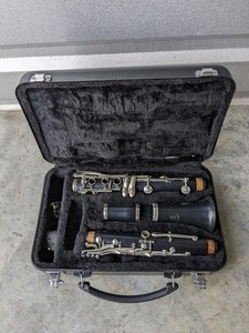 lot 167 image: Yamaha Clarinet (Missing Part) w Case