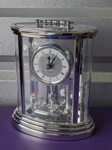 lot 168 image: Westminster Melody Desk Clock