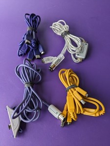 lot 180 image: Lot of 4 - Nintendo GameboyGamecube Wires Accessories