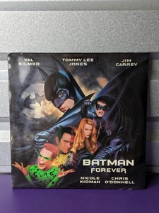 lot 199 image: NEW BATMAN FOREVER - Laser Disc