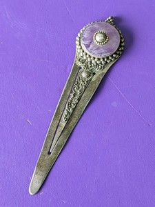 lot 271 image: Sterling Silver 925 Bookmark w Amethyst - 28.6grams