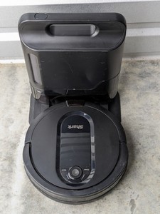 lot 300 image: Shark Robotic Vacuum Cleaner RV1001AE