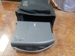 lot 36 image: NEC MultiSync MT830 Projector w Case & Extras