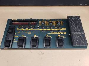 lot 77 image: Zoom GFX-8 Guitar Effects Processor