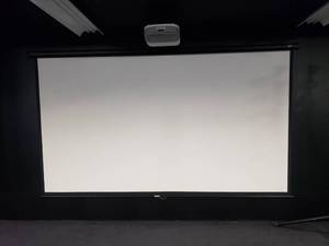 lot 24 image: Elite Screens M150UWH2 Pull-Down 150 Ultra HD & 3D Ready Projector Screen