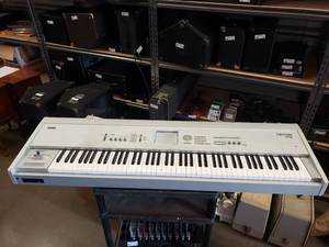 lot 25 image: WOW  Korg Triton Pro X Music Workstation