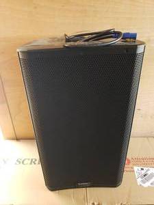 lot 22 image: WOW QSC K12.2 Powered 12 2-Way Active Loudspeaker