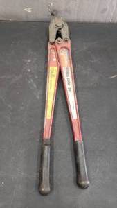 lot 37 image: HK Porter Series 2000 24 Bolt Cutters